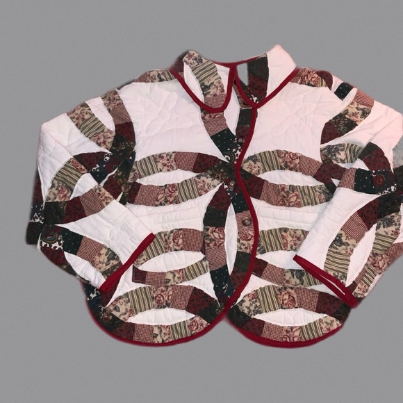 handmade quilt coat vintage quilted jacket L wedding ring red green pockets - Picture 2 of 6